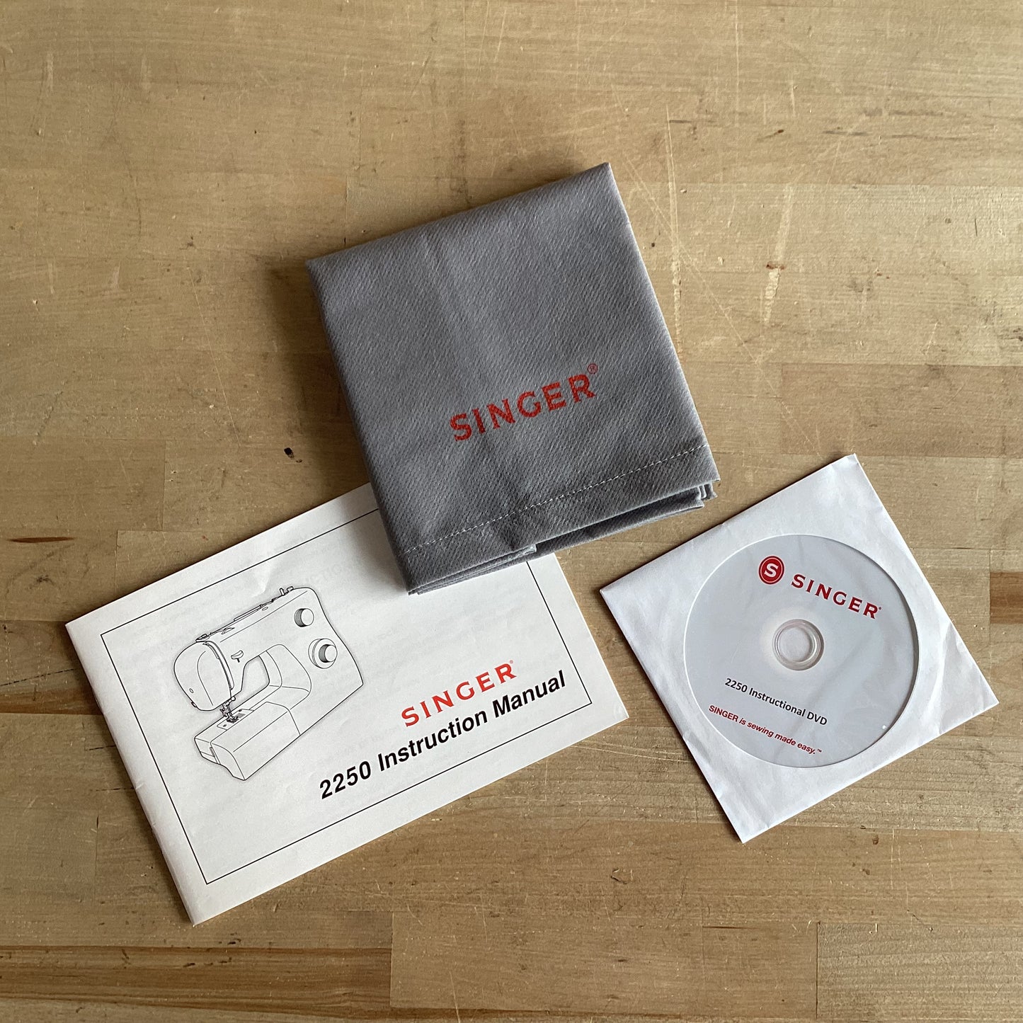 Second Hand SINGER Tradition 2250 Mechanical Sewing Machine