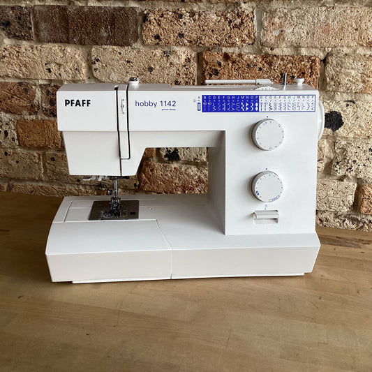 Ex-Display Model PFAFF Hobby 1142 Mechanical Sewing Machine