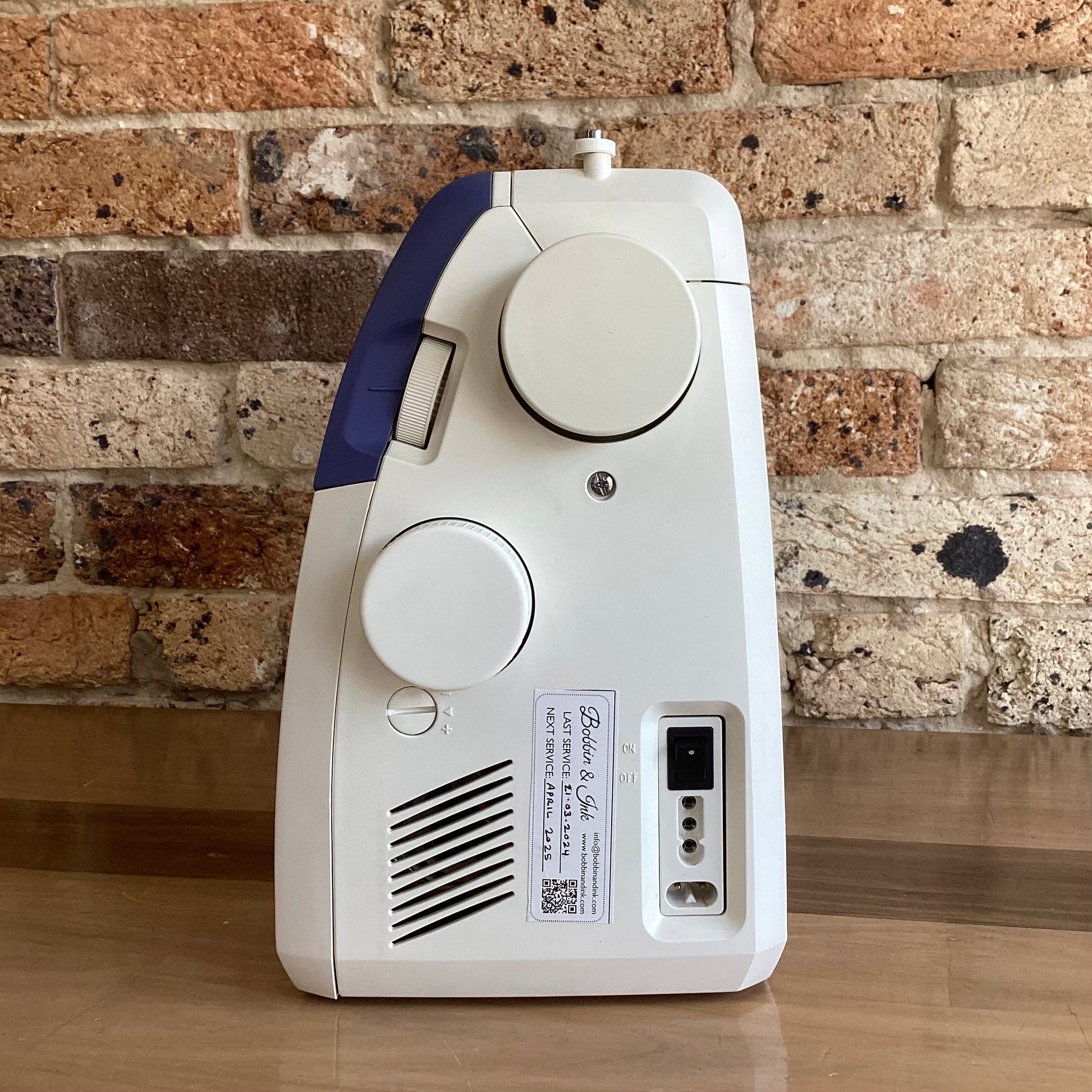 Second Hand Huskystar 224 Bobbin and Ink