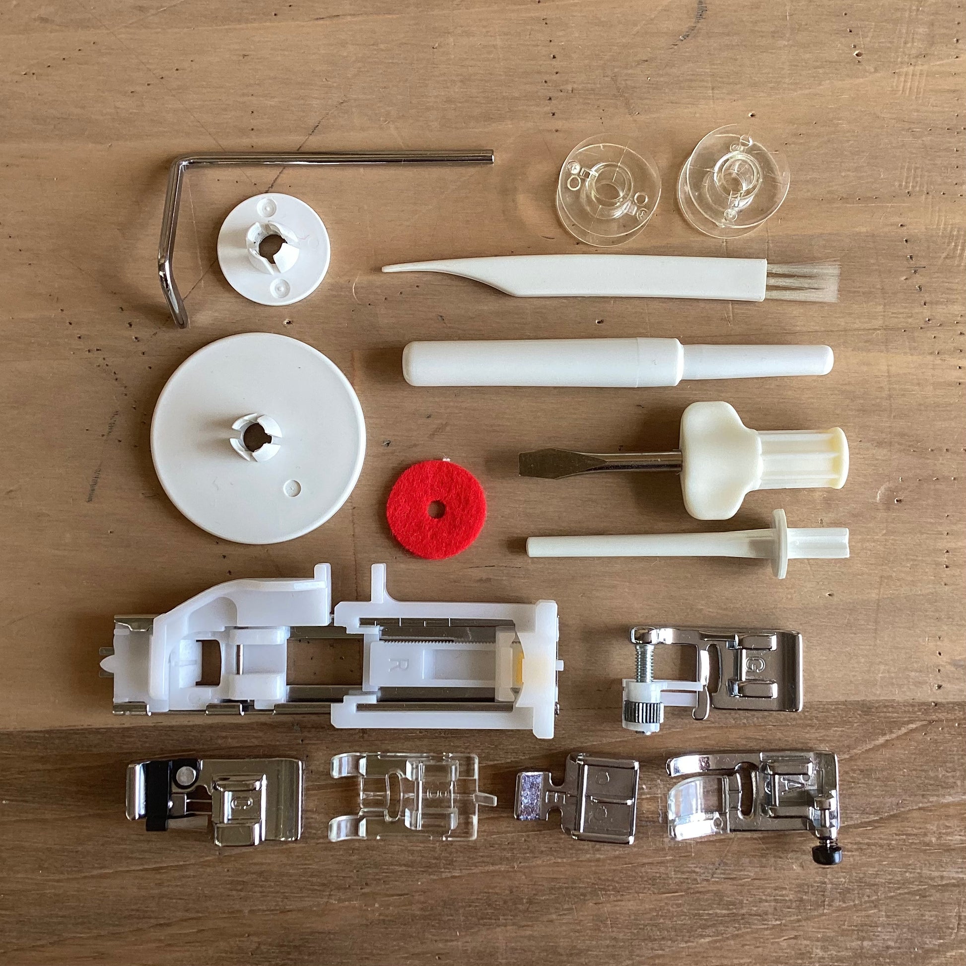 Second Hand Huskystar 224 Bobbin and Ink