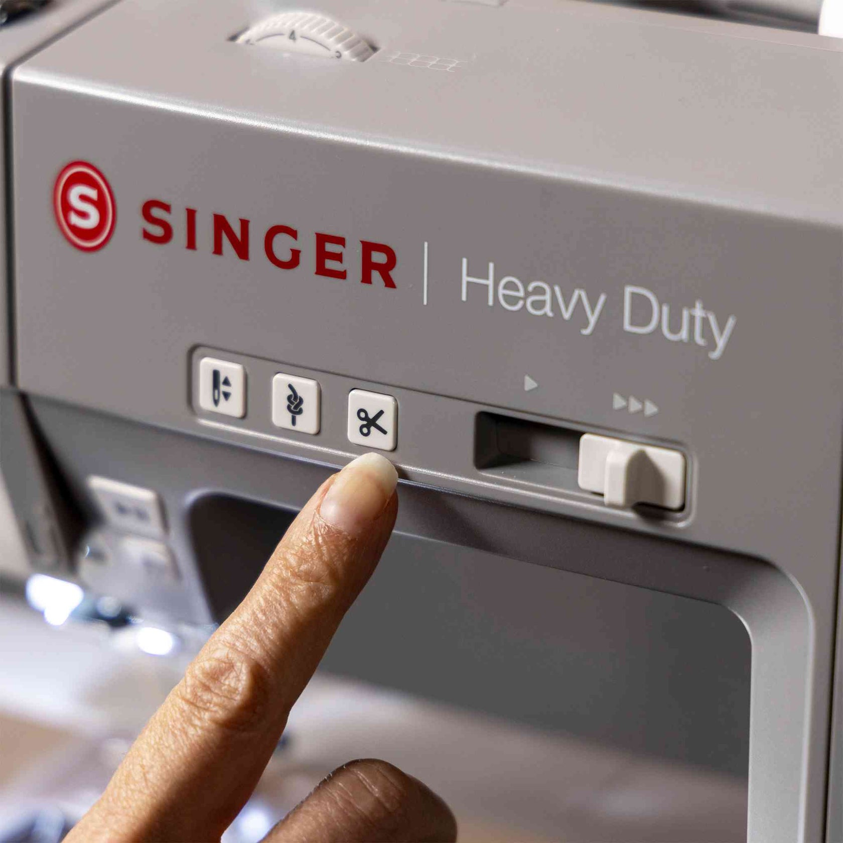 Singer Heavy Duty HD6805C Digital Sewing Machine Bobbin and Ink